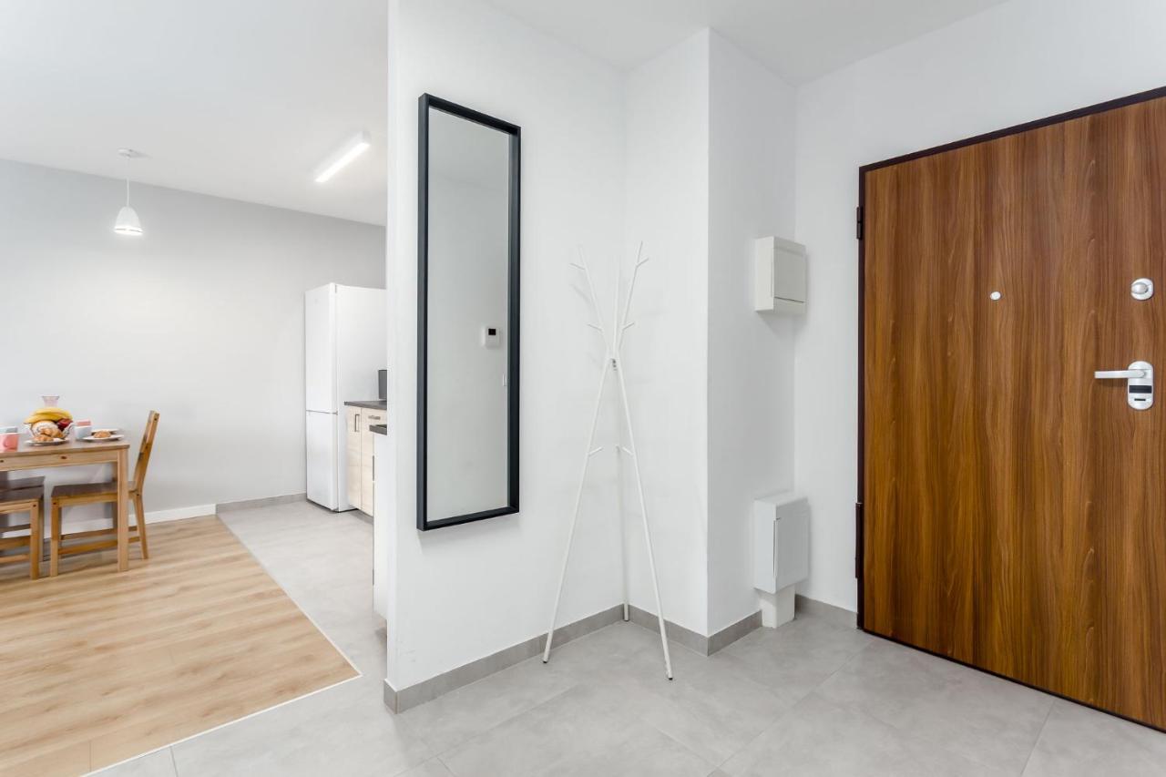 Chill Apartments Marywilska Varsovia Exterior foto